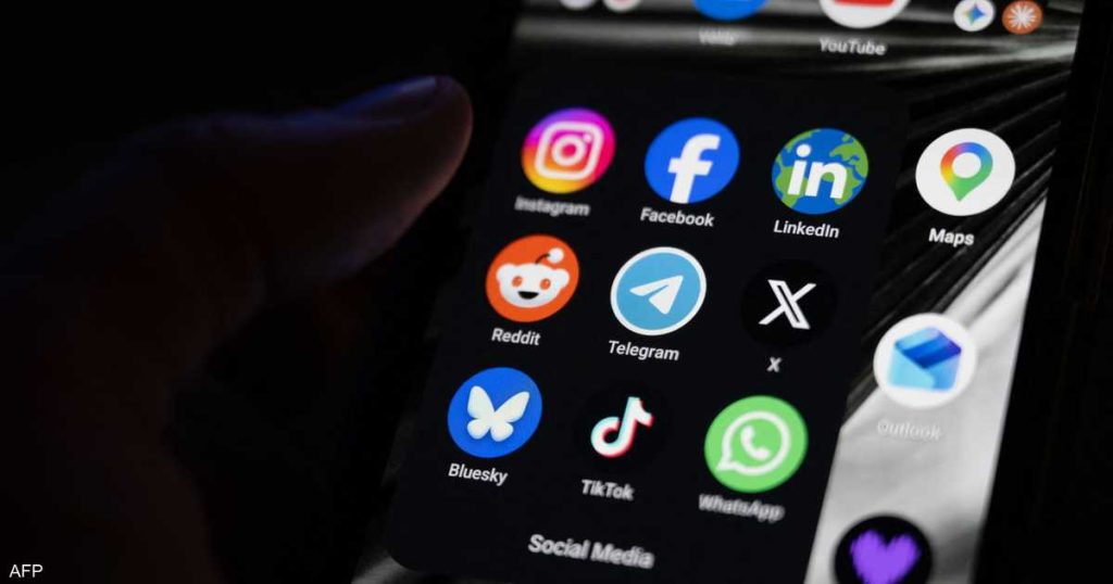 داون ديتكتور: تعطل فيسبوك وإنستغرام لدى آلاف المستخدمين