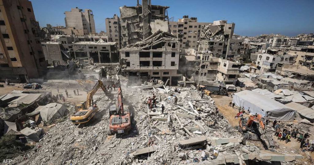 وسط غارات على غزة.. إسرائيل تعلن اغتيال قائد بحماس