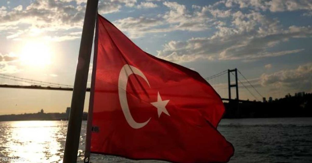 تركيا.. احتجاز 34 مشتبها بالتلاعب في الأسواق